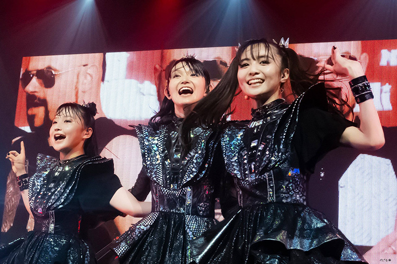 BABYMETAL performing Oh! MAJINAI