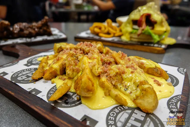 cheesy bacon wedge fries