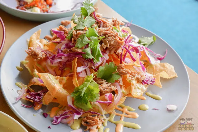 wonton nachos