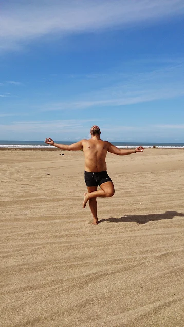 Vaelent AKA Me AKA GeminInteractivo AKA JPFV at the beach