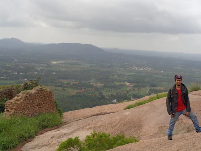 Sippy on the summit of Bhairavadurga