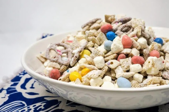 Easter White Chocolate Chex Mix