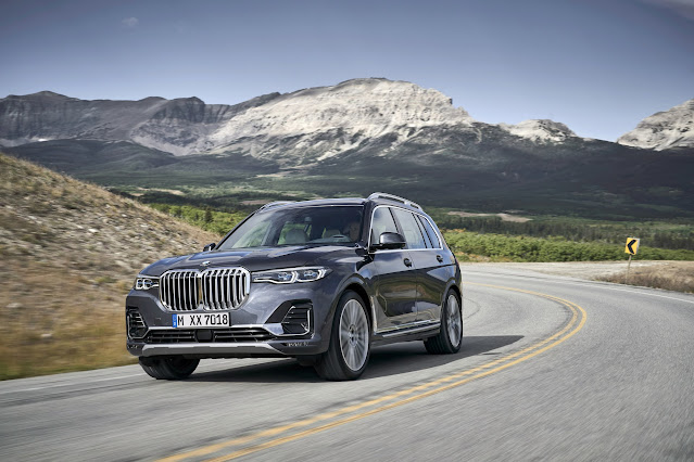 2022 BMW X7 Review