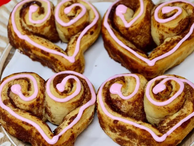 Heart-Shaped Cinnamon Rolls