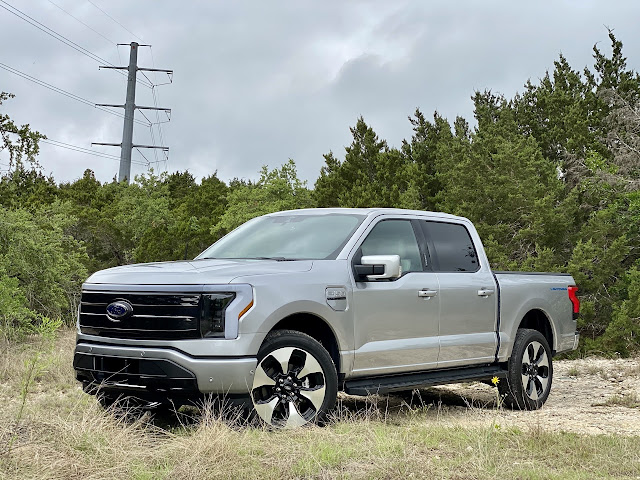 2022 Ford F-150 Lightning Review