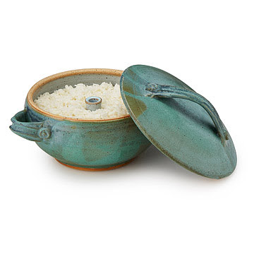 Stoneware-Rice-Cooker-Steamer-uncommongoods.com