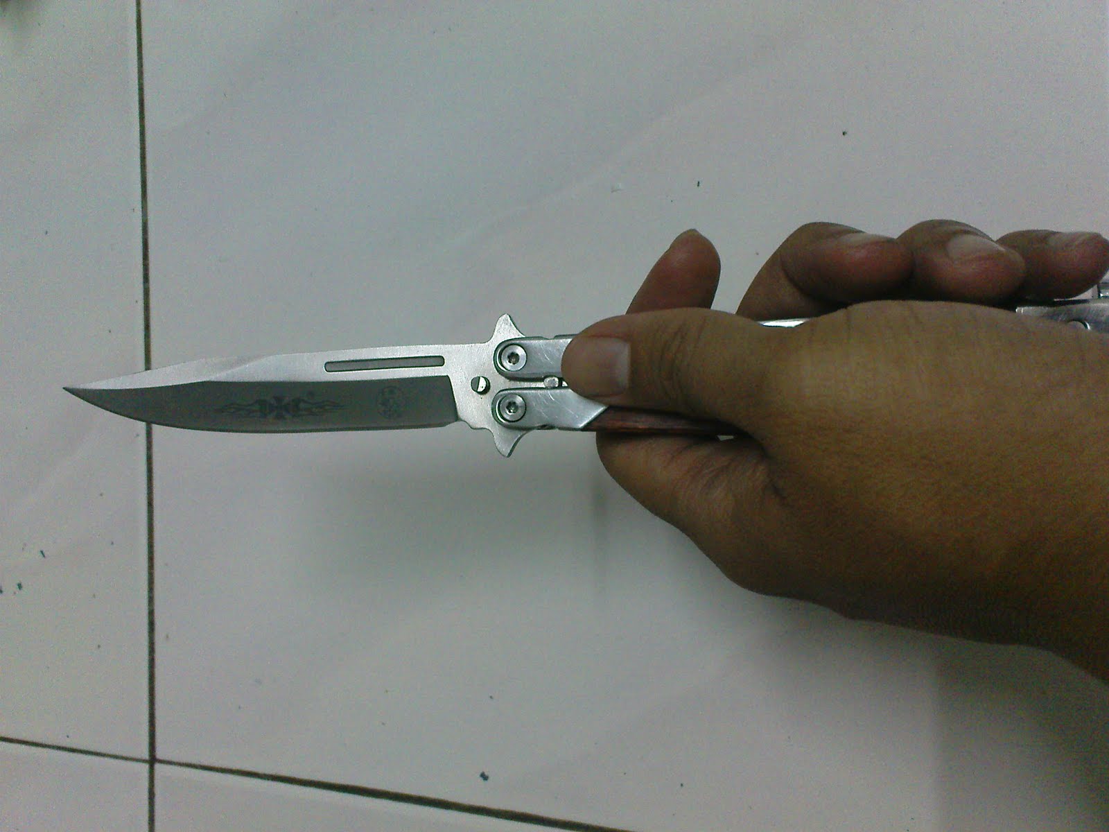 Stop My Suffering How fast can you open a knife?