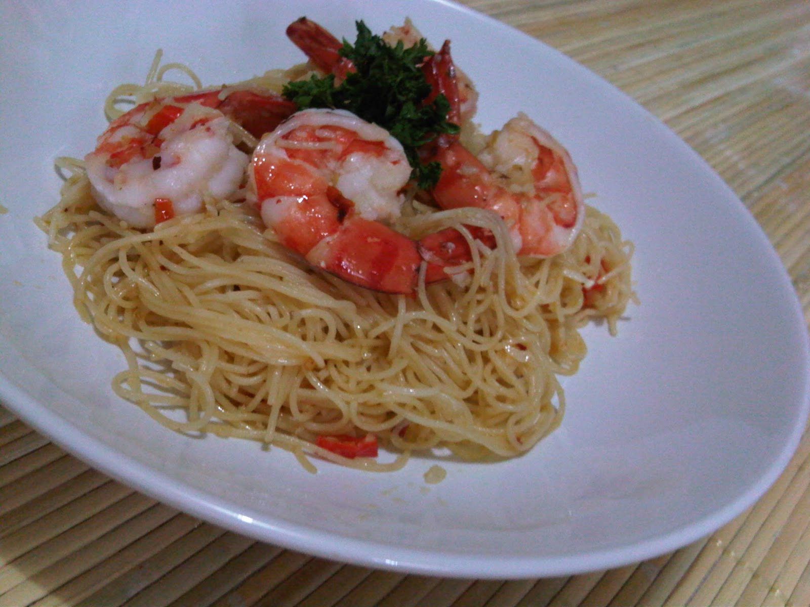 DplusKHARISMA Capellini Aglio e Olio