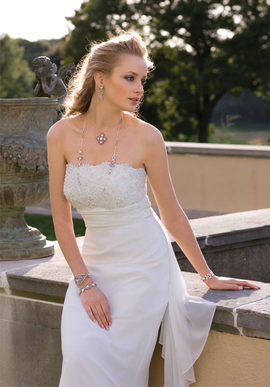 dresses for weddings 2010. Summer wedding dresses in this
