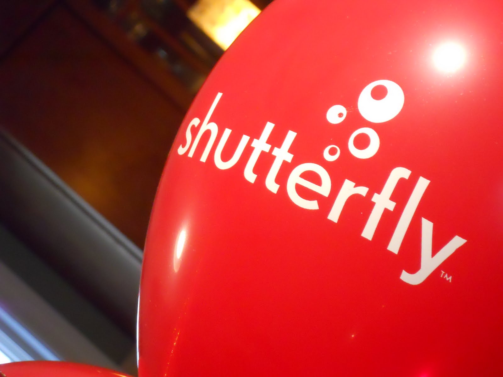 shutterfly-treatcom-photo-books-holiday-cards-photo-party-invitations