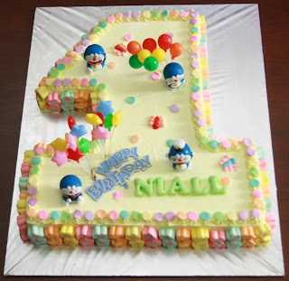 Baby Niall Doraemon Birthday cake