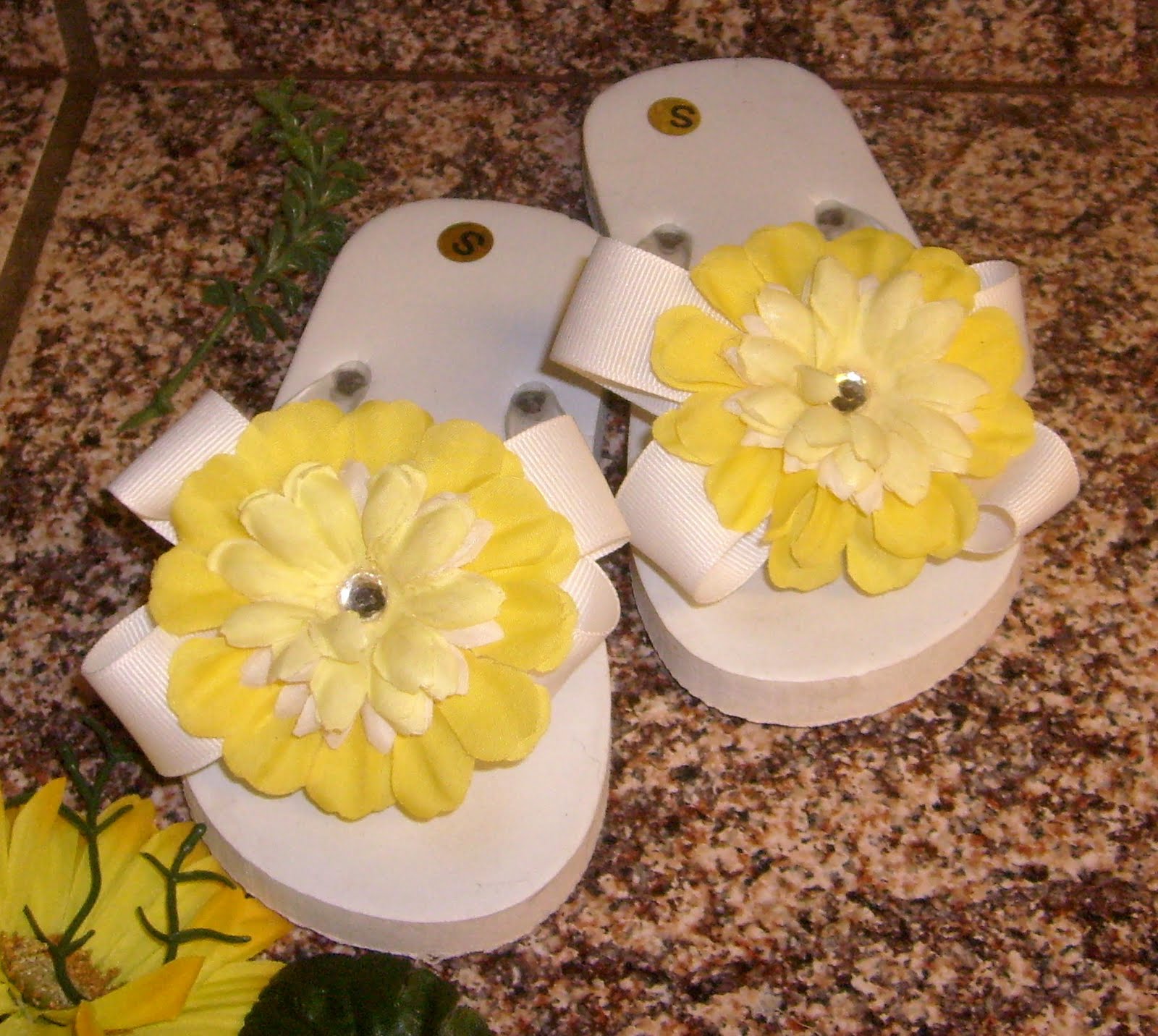 Homemaker: Spring Flip Flops Tutorial