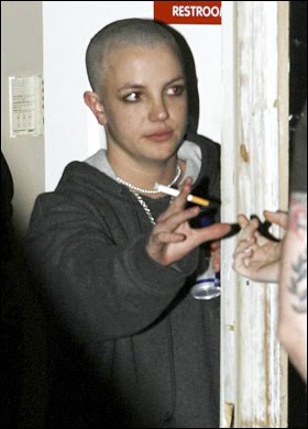 Myron recommends best of Bald britney head shaved spear spear Bald shaved britney head