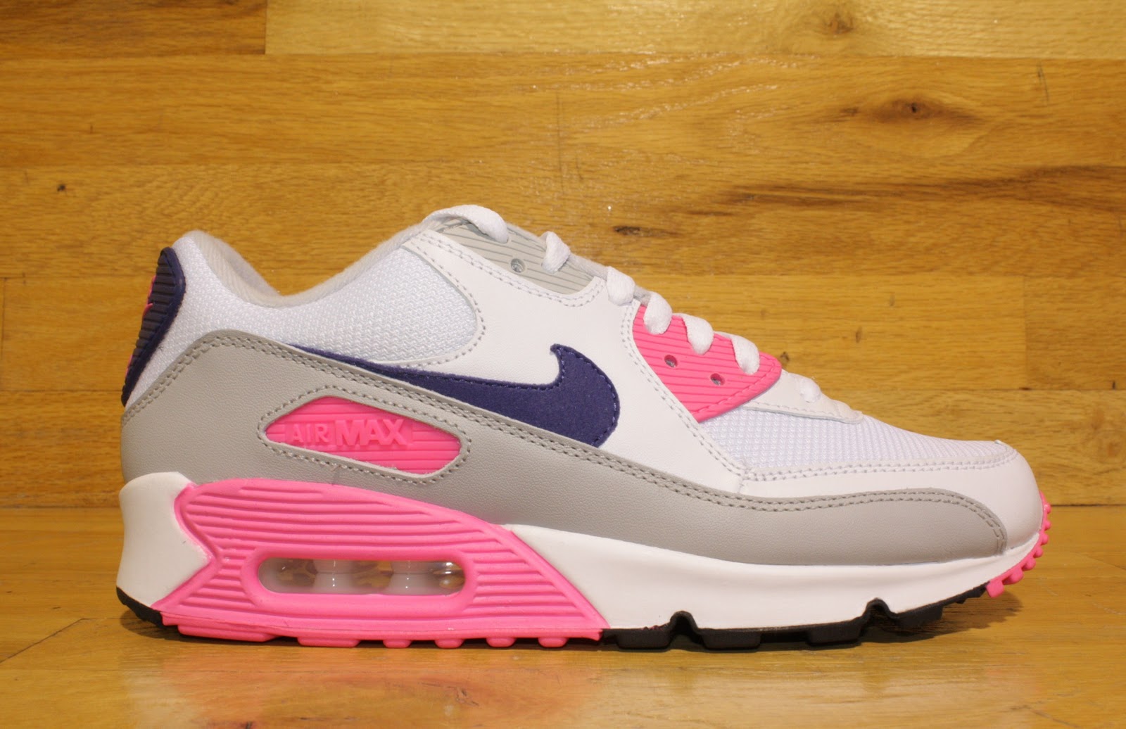 Dr. Jays Stores: Nike Air Max 90 wmns Coral/White/Silver Available In ...