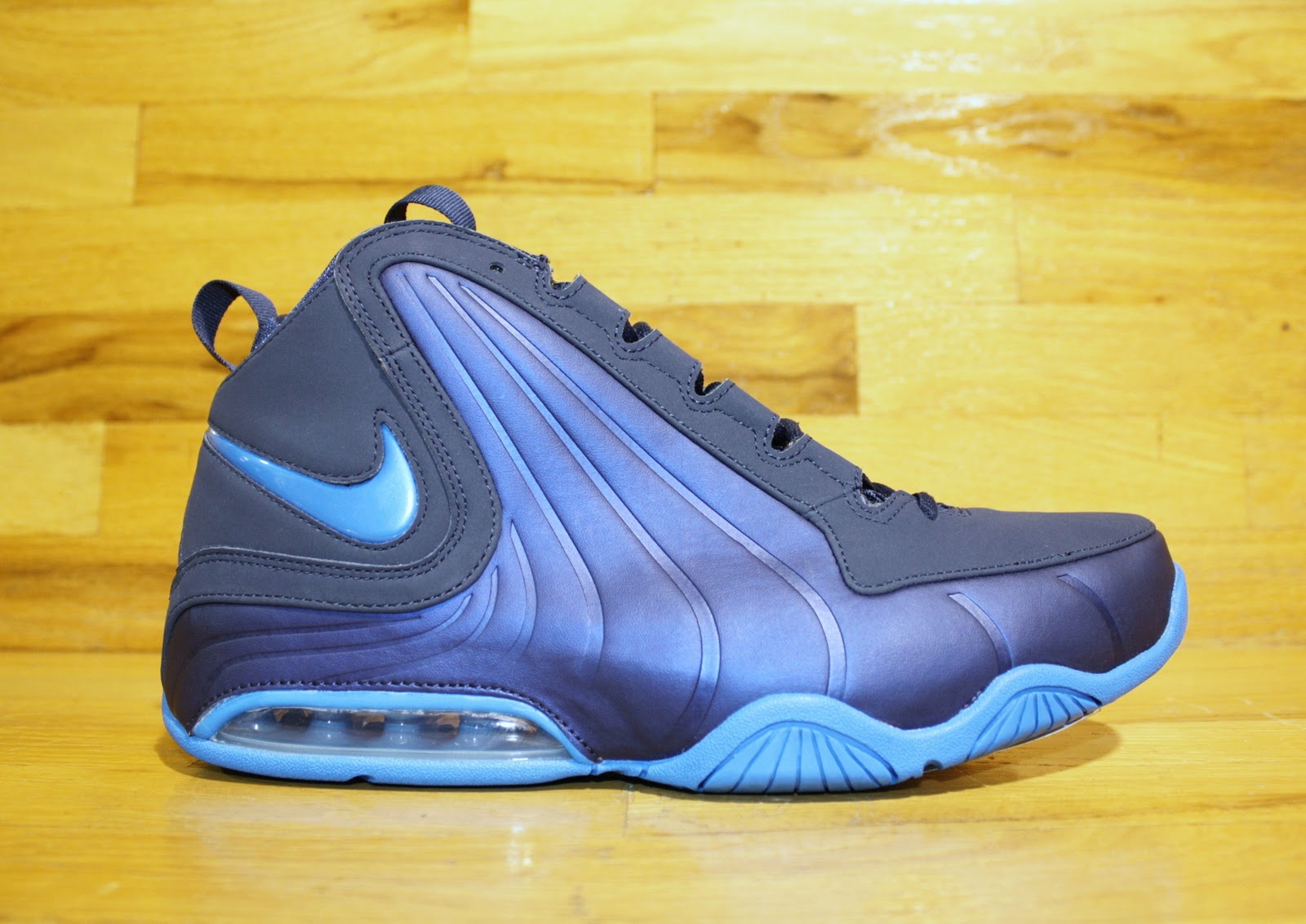 Nike Wavy Midnight Navy
