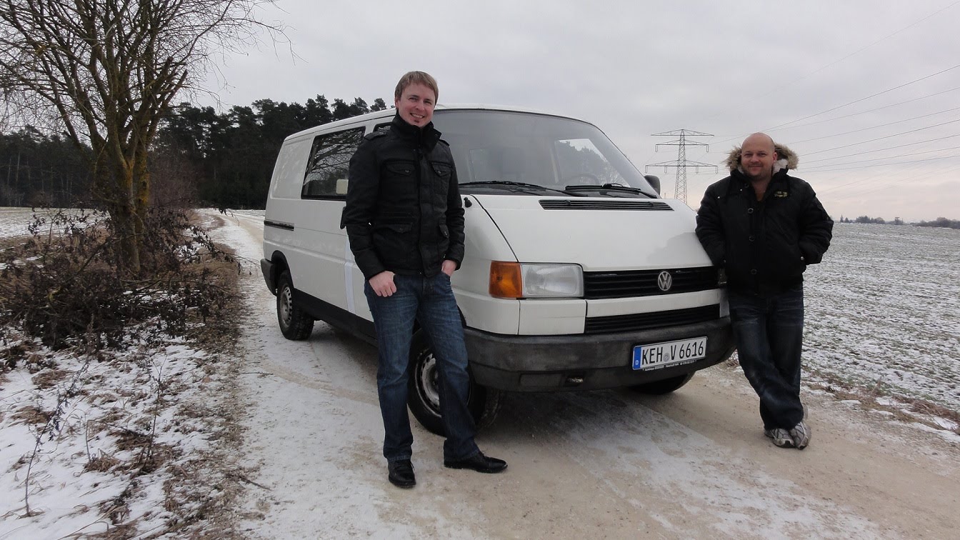 Unser Bus-noch im Schnee