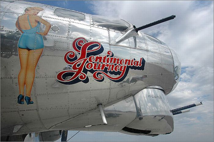 Crazy Pics Gallery: Awesome Aircraft Nose Art