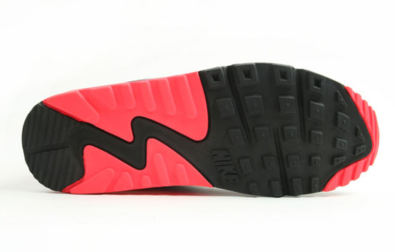 Sneaker T: Nike Air Max 90 INFRARED 2010