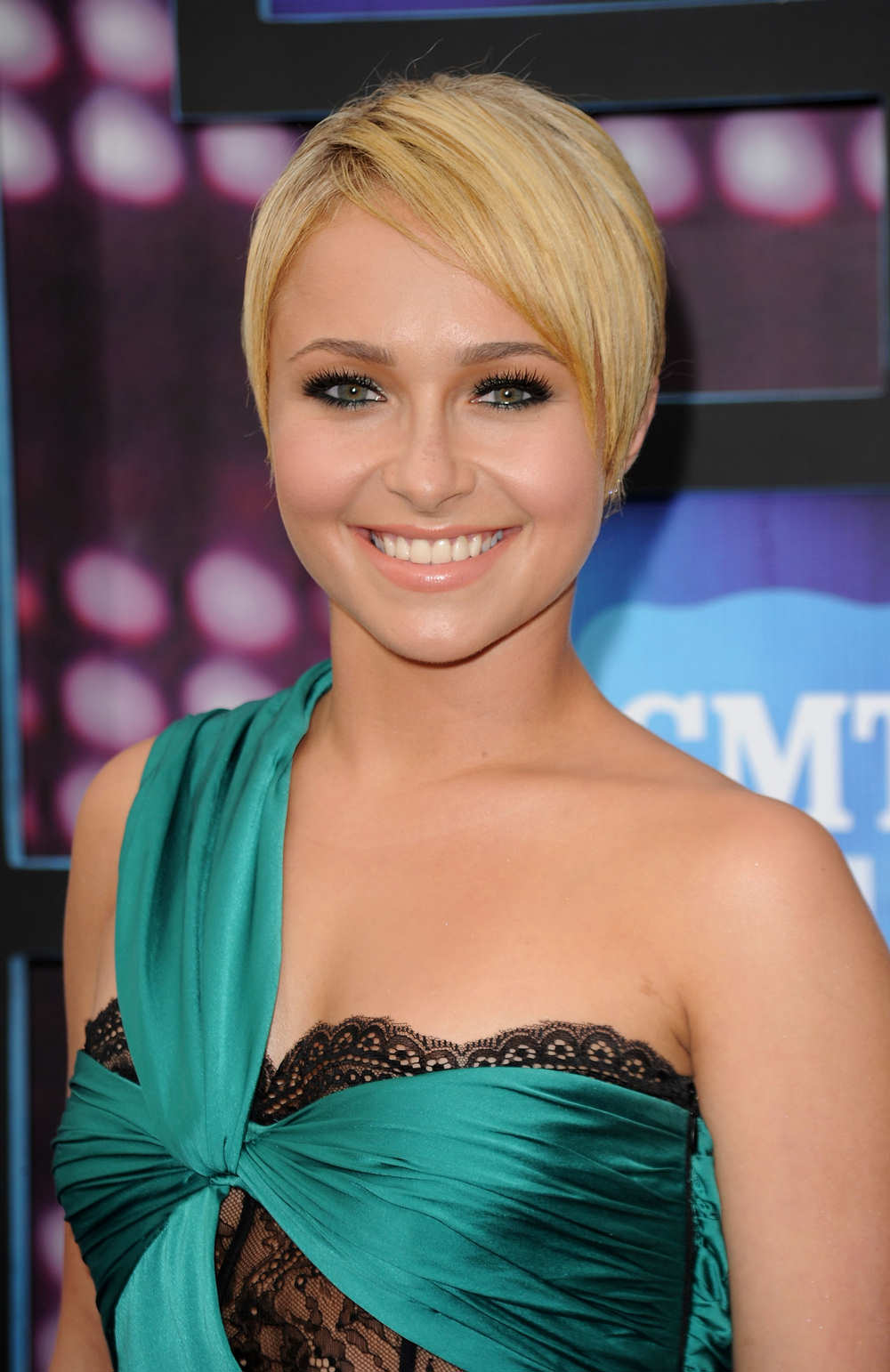 Hayden Panettiere at 2010 CMT Awards in Nashville