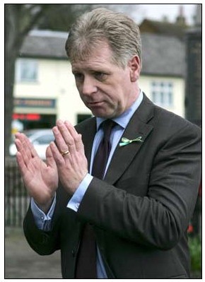 [ClarencePalmas.jpg]