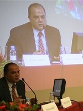 [Correio+28-4-09.jpg]