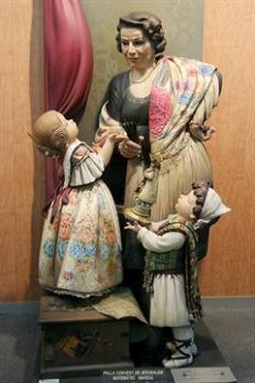 [ninot+indultat+CJ.jpeg]