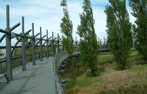 [+a+parq+poet+puente.jpg]