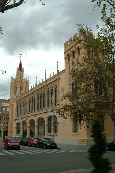 [A+Expo+fachada+perfil.jpg]