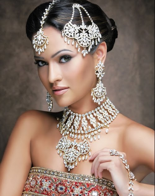 Bridal Wear: Indian Wedding Dress | Matching Dresses