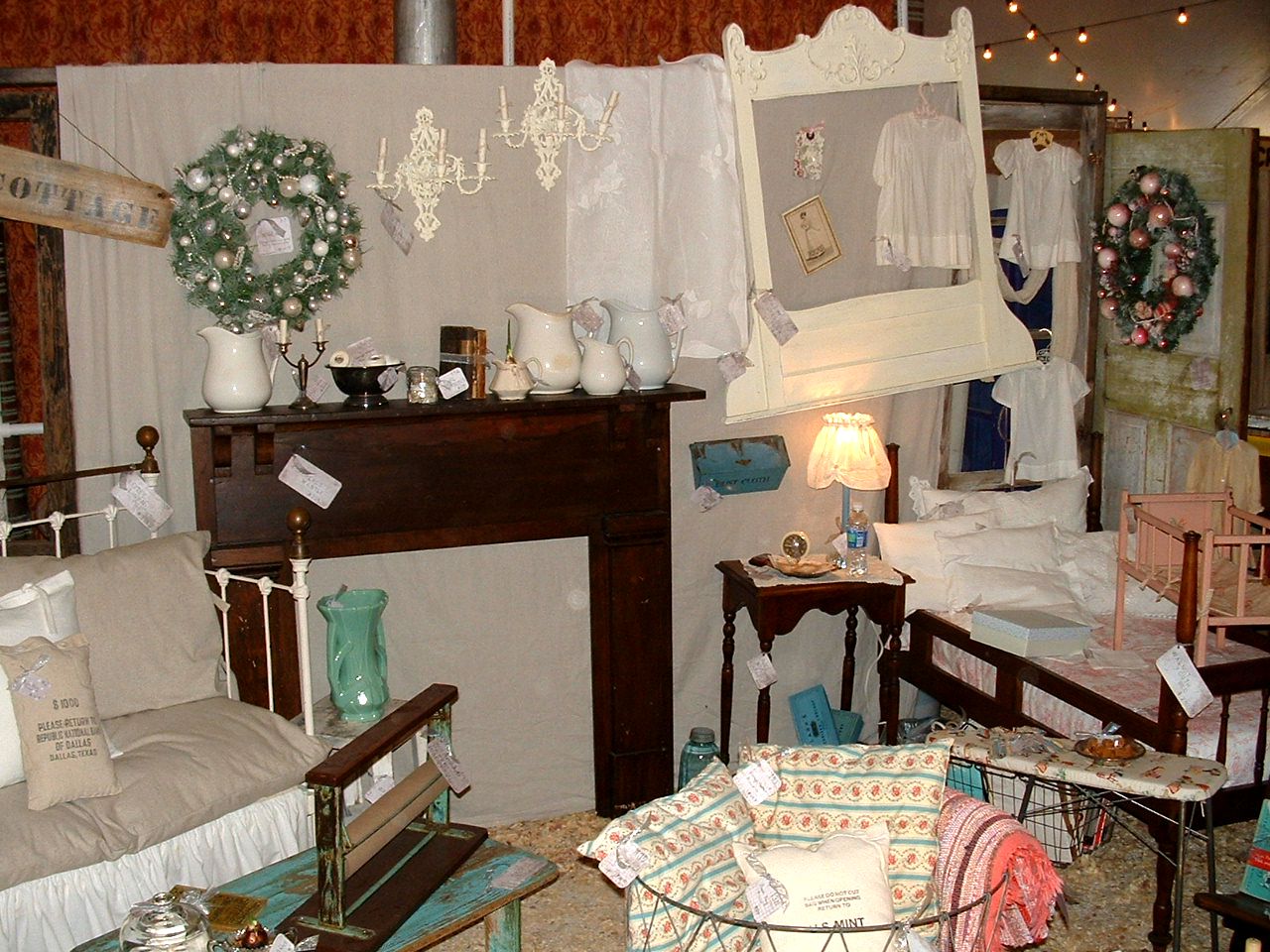 Ruby Grace's: First of Two Posts on Dealers at The Homestead Show in Hico
