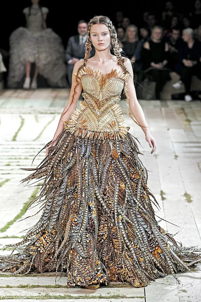 Wearable Trends: Paris Fashion Week 2011 - Alexander McQueen