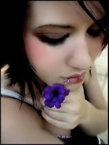 [emo-bleeding-girl.jpg]