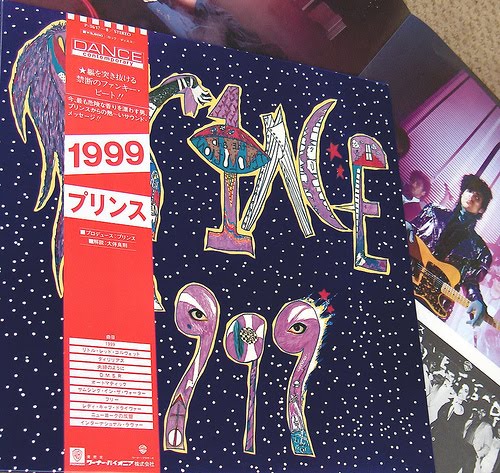 [289584747_2f6c03db45.jpg]