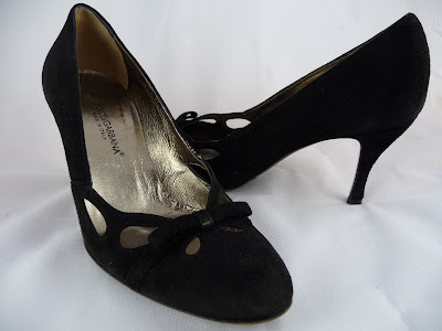 statement shoes with black dress