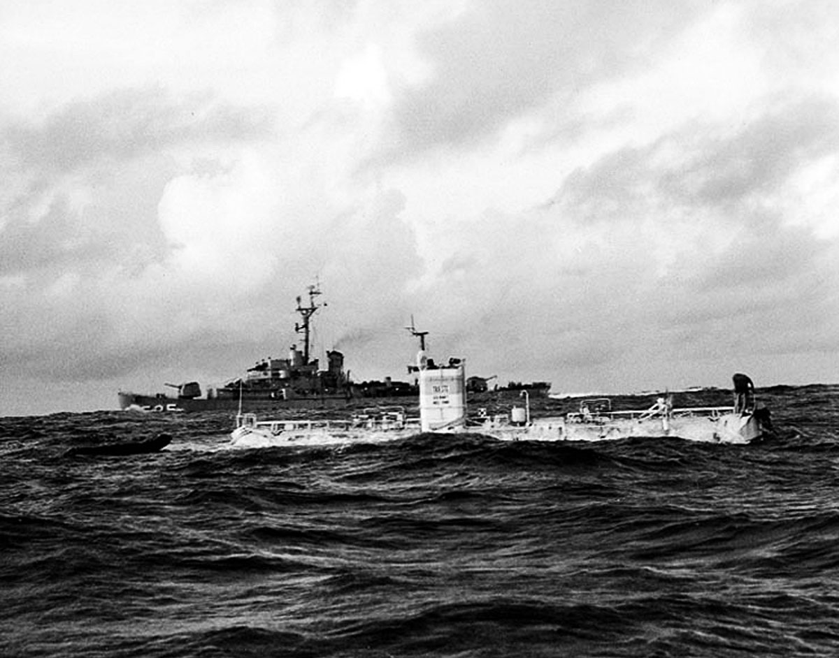 [Bathyscaph-Triest-1960-Preparing-For-DEEPEST-Dive.jpg]