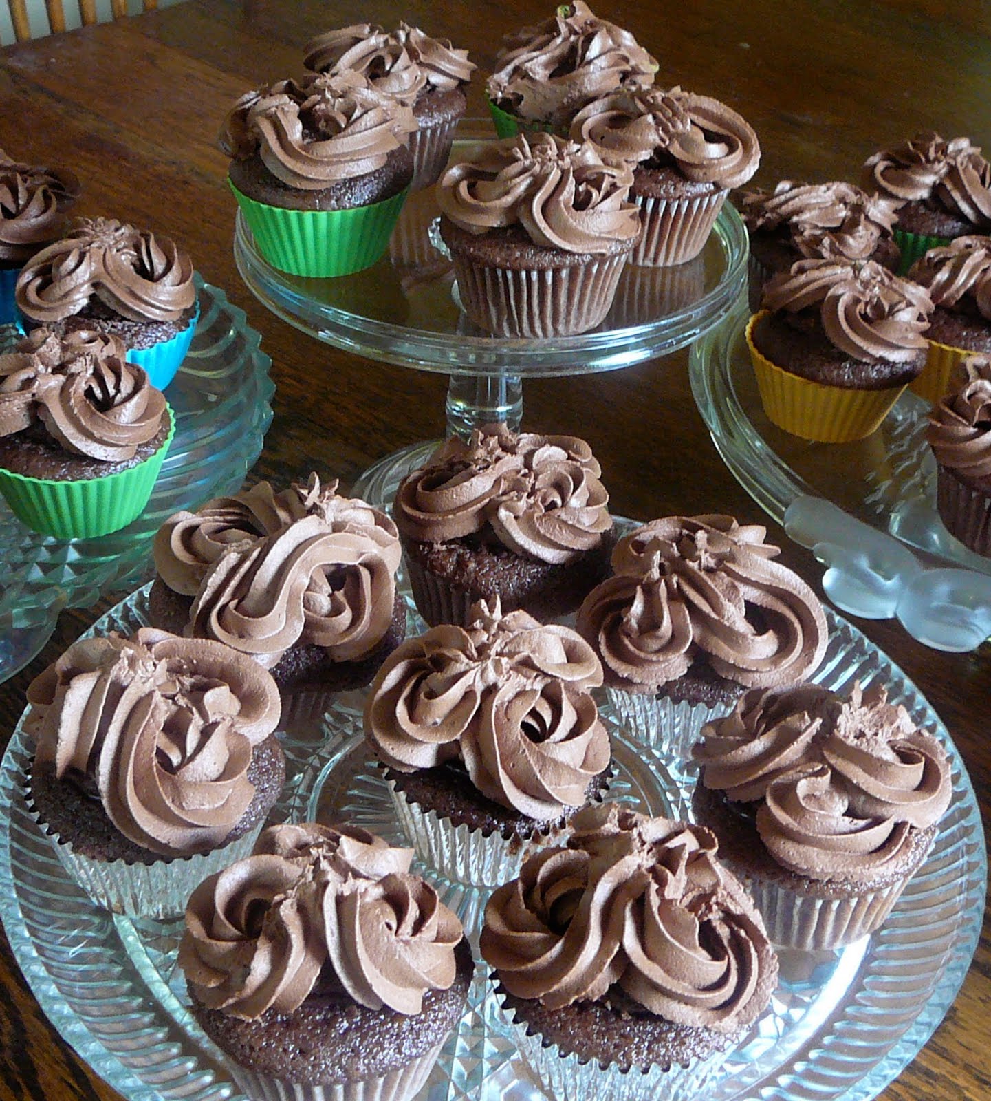 The Hidden Pantry: Chocolate, Chocolate, Chocolate Cupcakes!!!!!!!