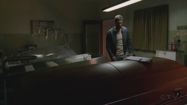 [lost_seasonfinale_caixao1.PNG]