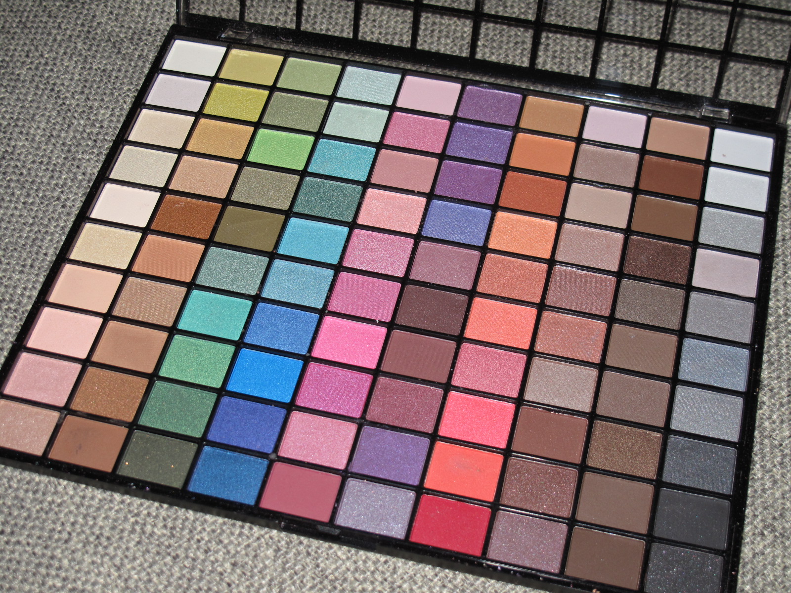 elf 100 eyeshadow palette (vs. Manly 120 palette)