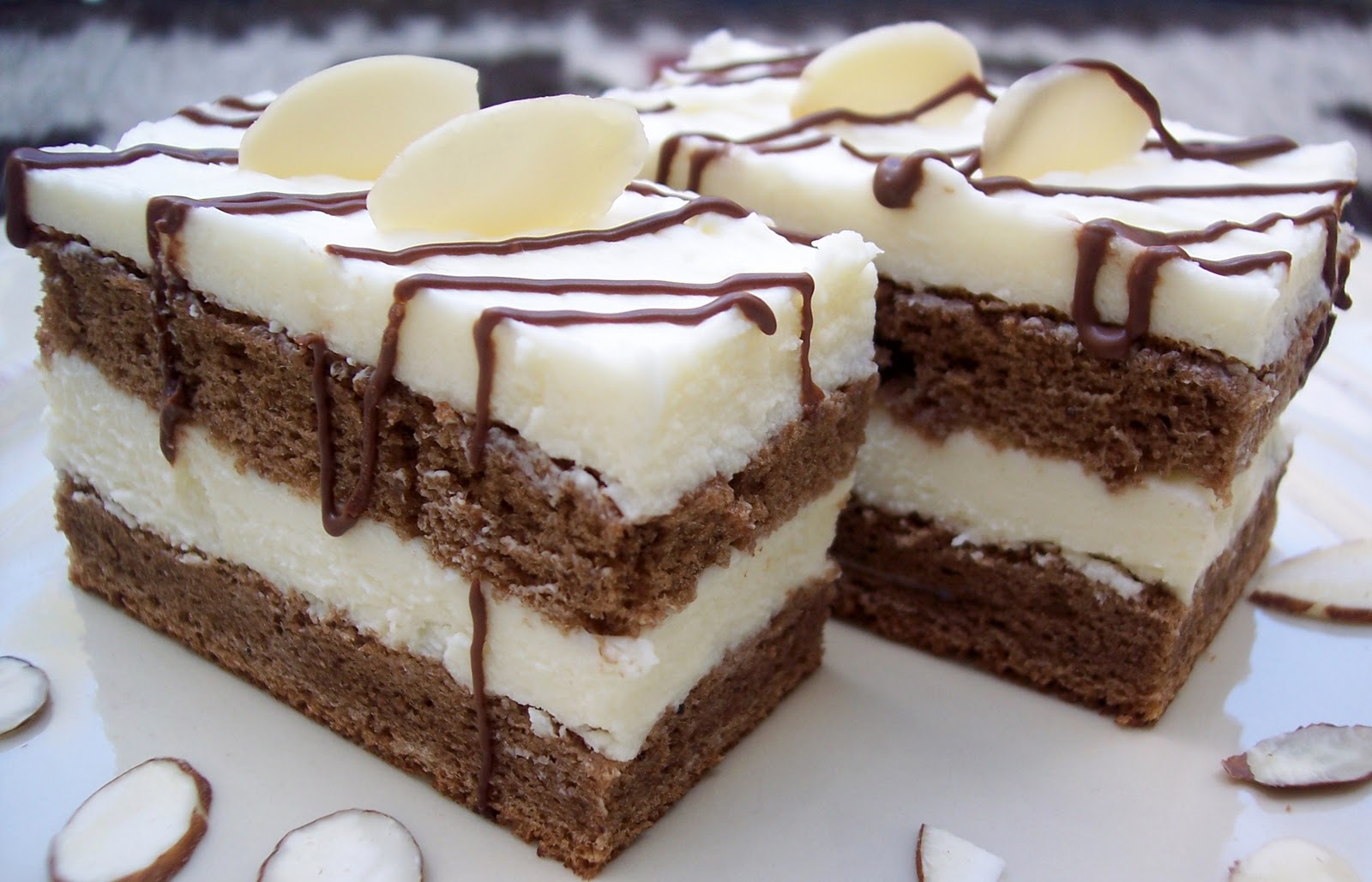 Mia Bakery European cakes