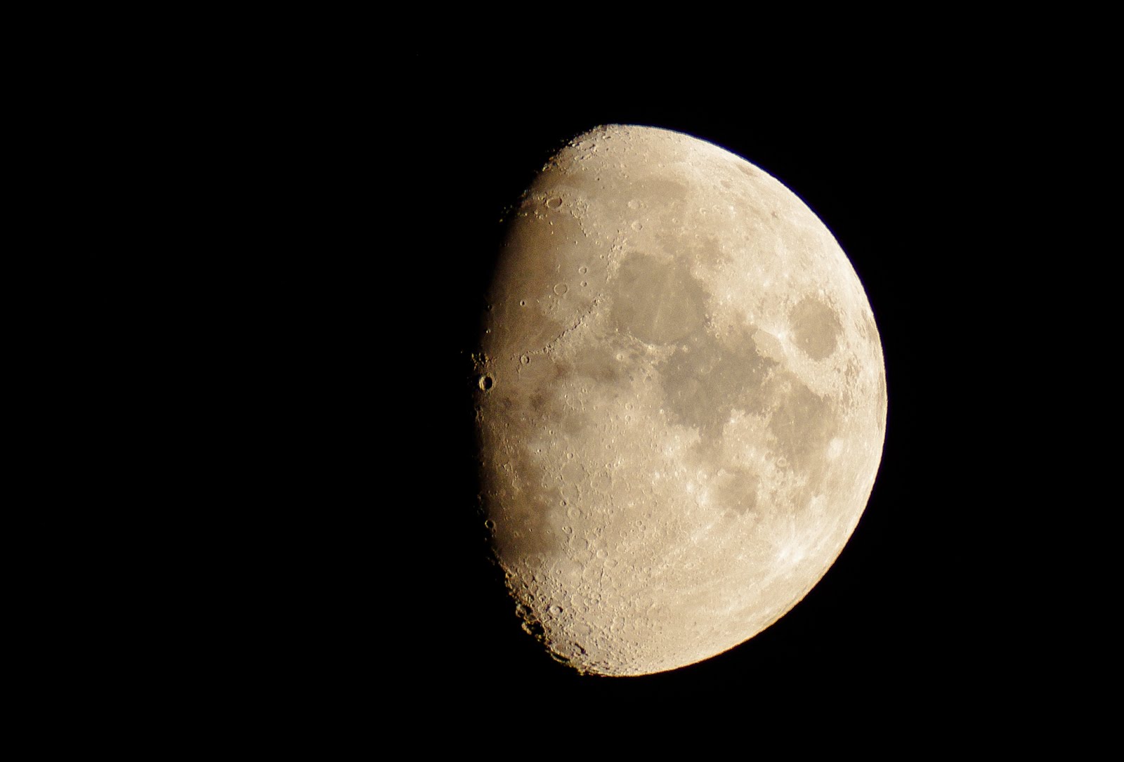 Ceelard&#039;s Photo Blog Half Moon