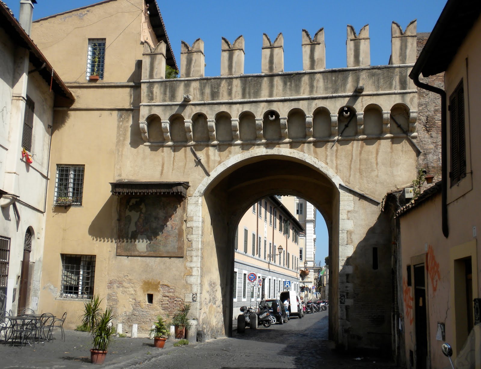 AMOROMA: Advent Calendar: Roman Gate 14