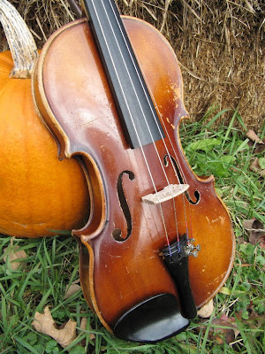 c. E.R. Pfretzschner  Violin