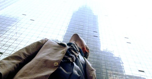 [Q-The-Winged-Serpent-Michael-Moriarty-Look-Up-3.jpg]