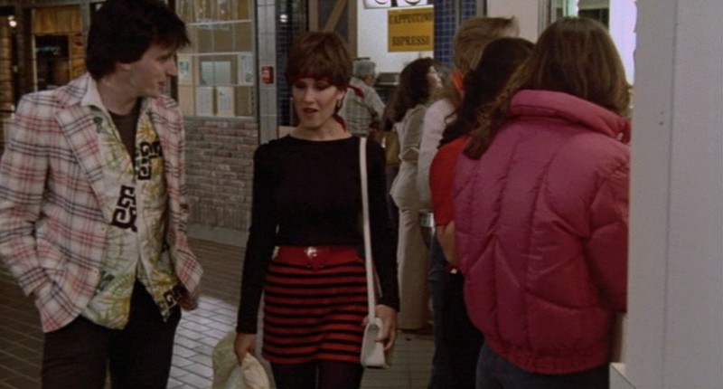 [Fast-Times-at-Ridgemont-High-Blair-Tefkin-6.jpg]