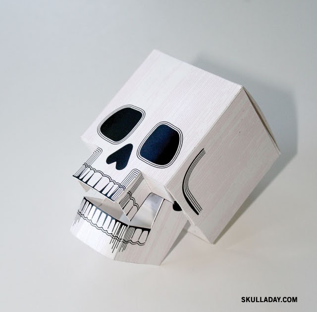 Skull-A-Day: 72. Papercraft Skull (with Articulated Jaw)