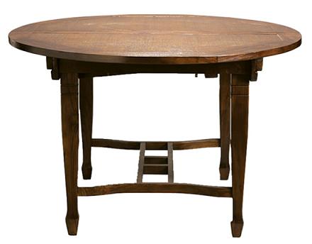 [table.JPG]