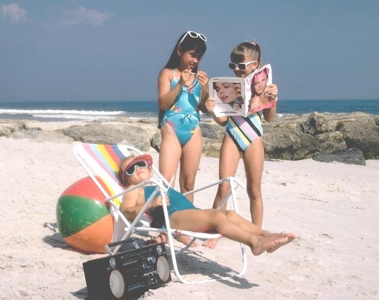 [beach.jpg]