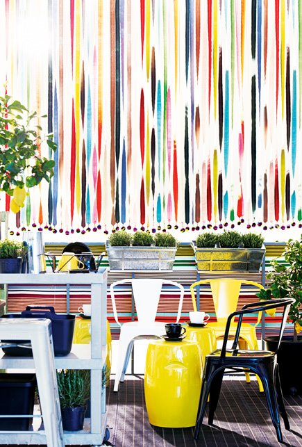 [elleinteripompoms.jpg]