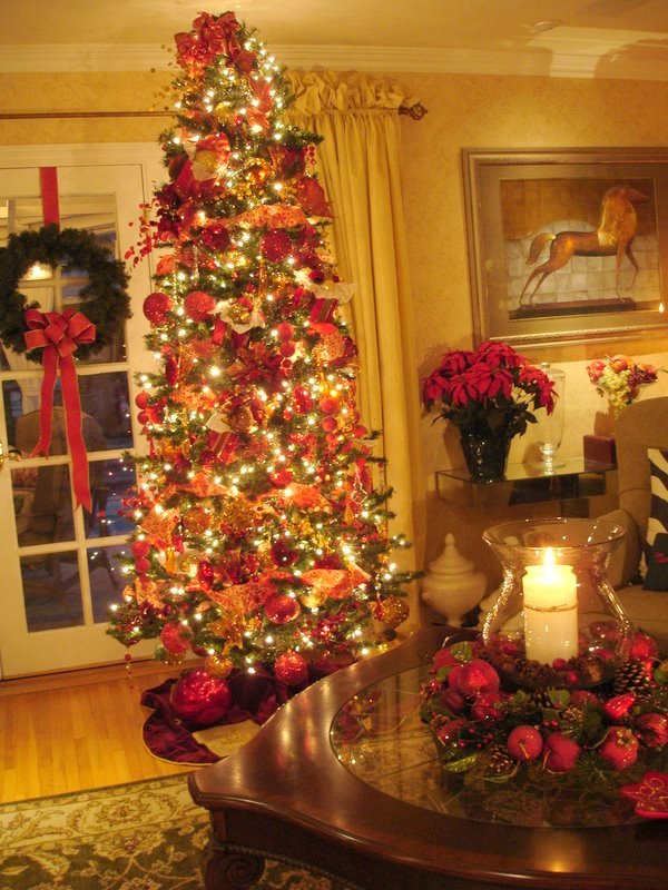 Around the House: OH CHRISTMAS TREE