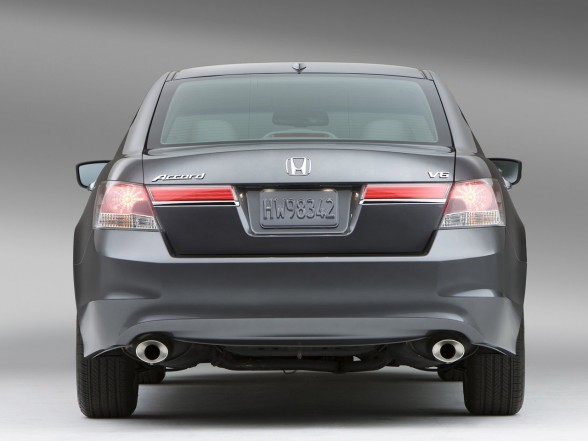 Luxury Honda Accord 2011 Front